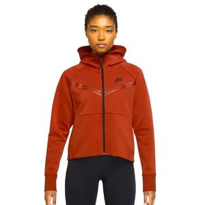 Nike Women’s Tech Fleece Windrunner Full Zip